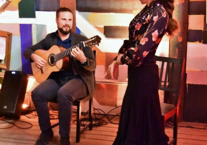 DSC_0051 (533x800).jpg